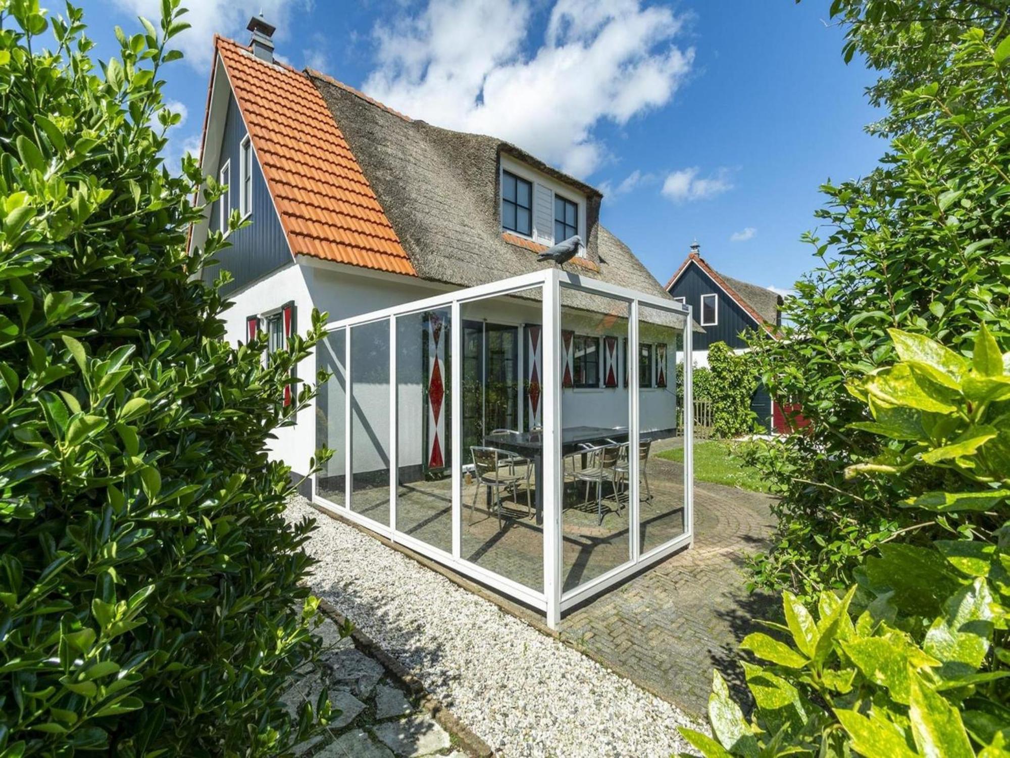 Charming Villa In De Buitenplaats Park Калантсоог Екстериор снимка